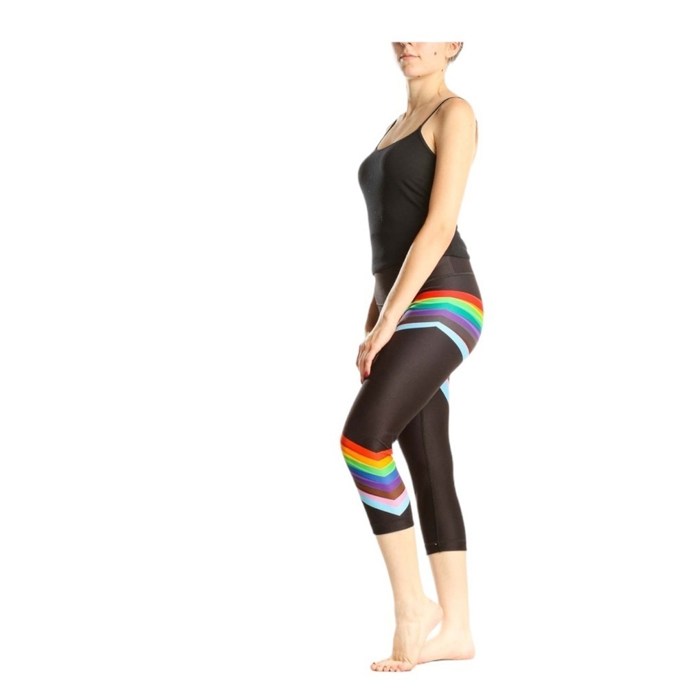PELOTON women’s WITH leggings. Black & rainbow colors.  Size small